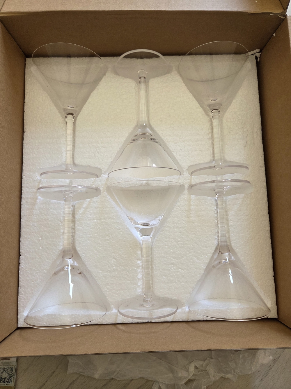 Juvale Cocktail Glasses - 5 oz Clear Glassware Set of 6, 6-Inch Tall